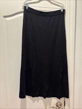 YARNS & STITCHES Black Midi/ Long Skirt